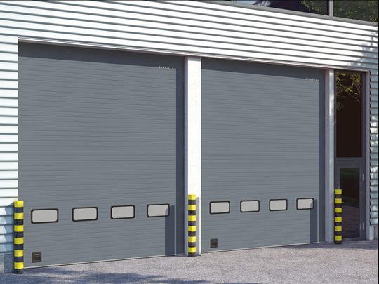 Промышленные секционные ворота из стальных сэндвичпанелей с торсионным механизмом ISD01 — 480